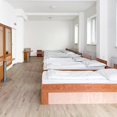הוסטל Rožnov pod Radhoštěm Beskydy House מראה חיצוני תמונה