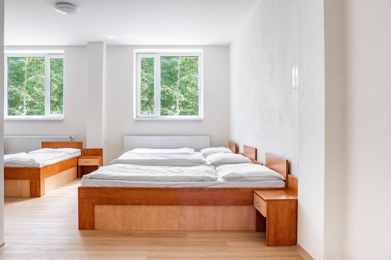 הוסטל Rožnov pod Radhoštěm Beskydy House מראה חיצוני תמונה